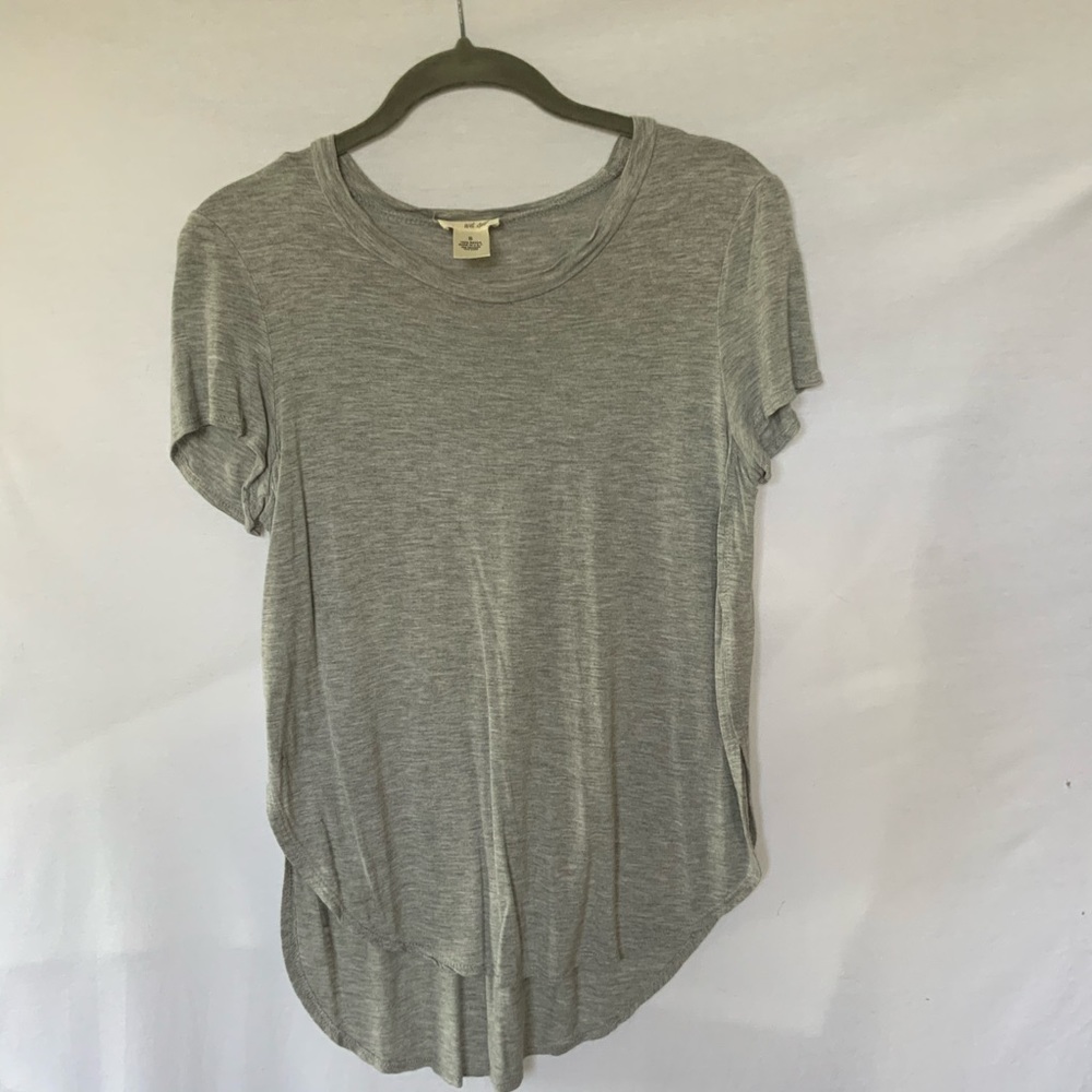 Wet Seal grey top size S
